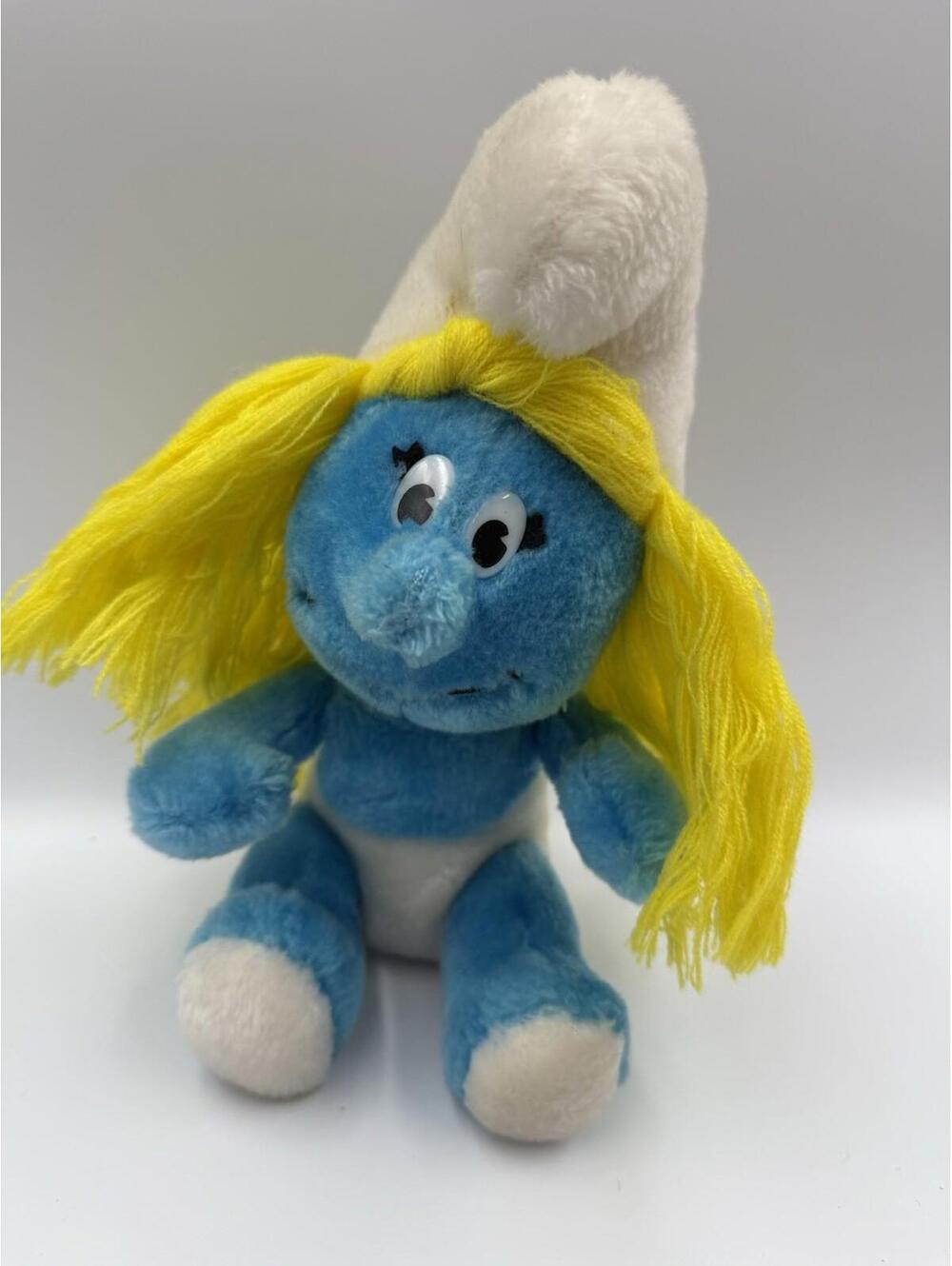 Vintage 1981 Smurfette Smurf Peyo Wallace Berrie & Co. Stuffed Plush Toy 11"